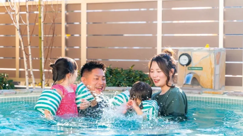 夏休みは家族で大満喫！埼玉・羽生の「YUBUNE SAUNA PARK -はにゅうの湯-」で温水プール＆イベント、お得な回数券をチェック！