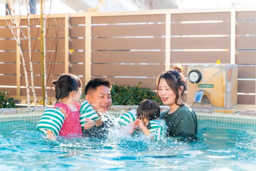 夏休みは家族で大満喫！埼玉・羽生の「YUBUNE SAUNA PARK -はにゅうの湯-」で温水プール＆イベント、お得な回数券をチェック！