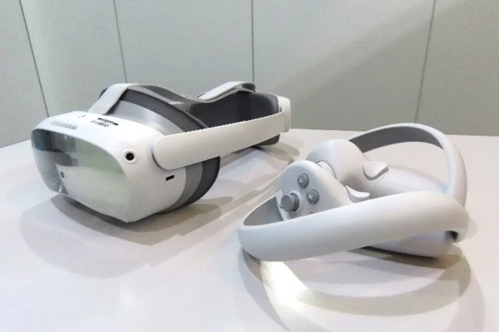VRヘッドセット