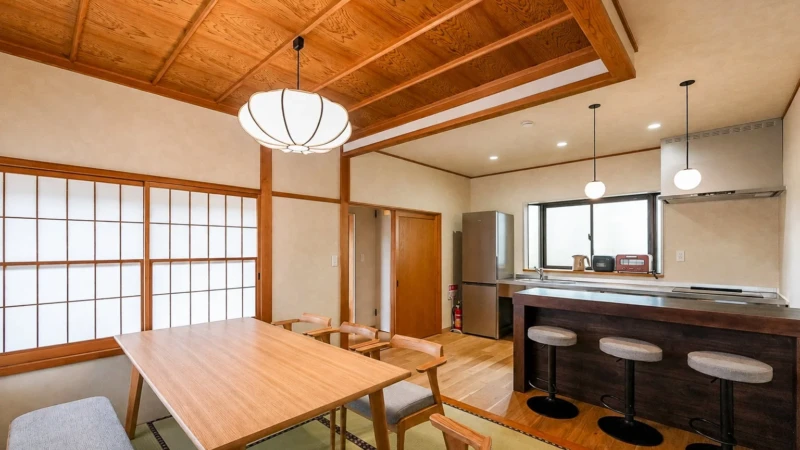 日光に新登場！三世代みんなで楽しめるバリアフリー一棟貸し宿「Jizo’s One-Story House Nikko」で快適な家族旅行を