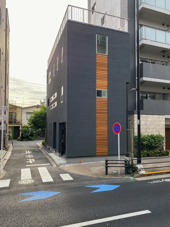 シンプルかつ印象的に仕上げた外観デザイン