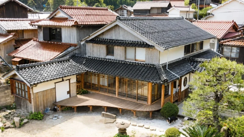 古民家を「本物の事業空間」へ！島根「輪島屋」改修現場で学ぶ「部分移築」内覧会
