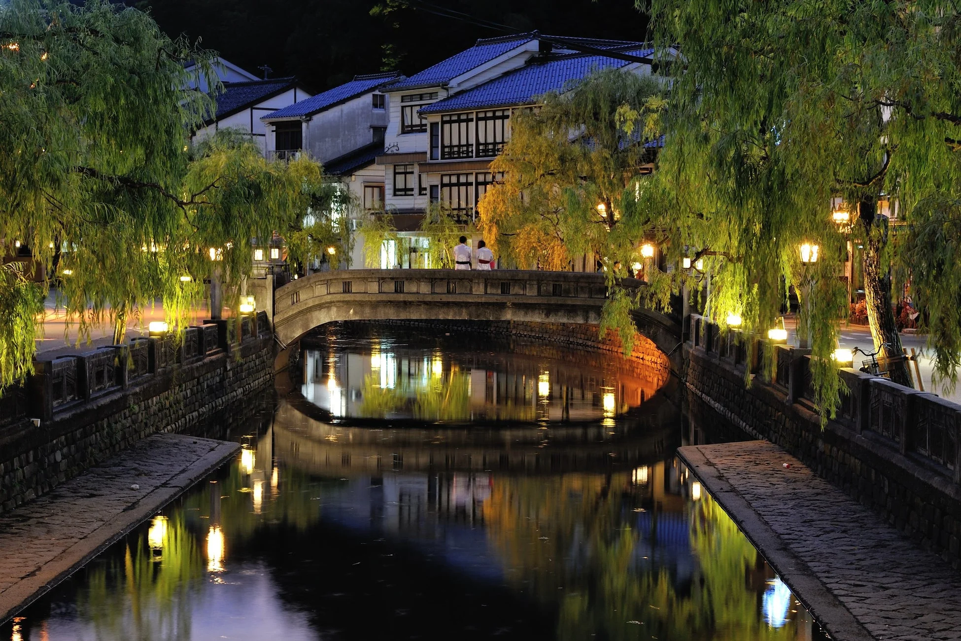兵庫県豊岡市
