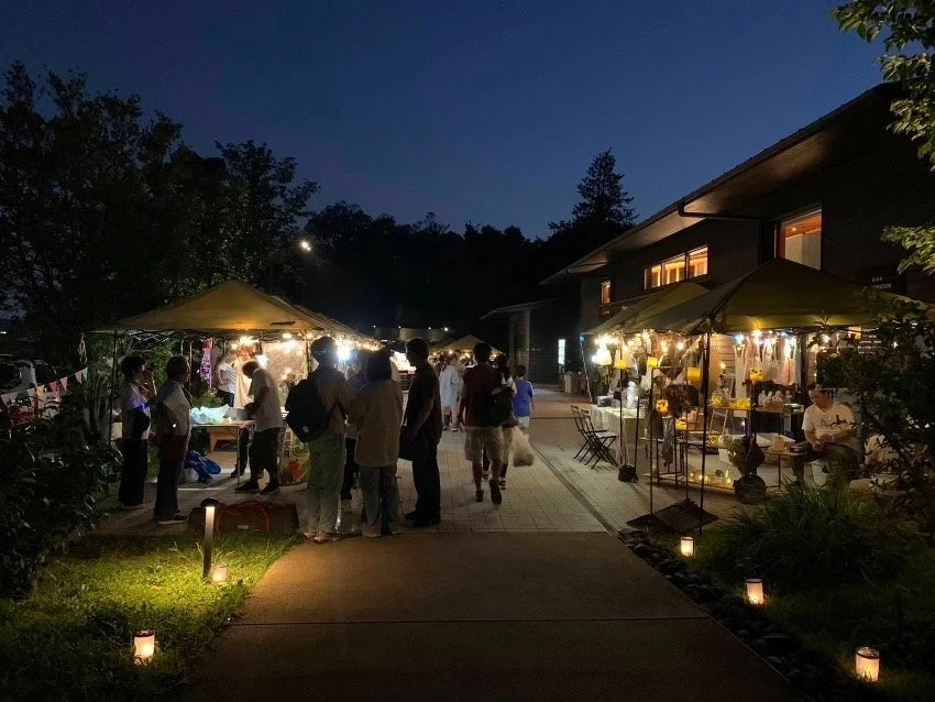 夜市、ナイトマーケットの賑わい