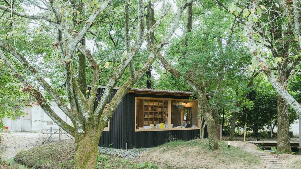 熊本・甲佐町に誕生！「森の図書室 OWL」で本と過ごす「超・自由」な時間を体験しよう