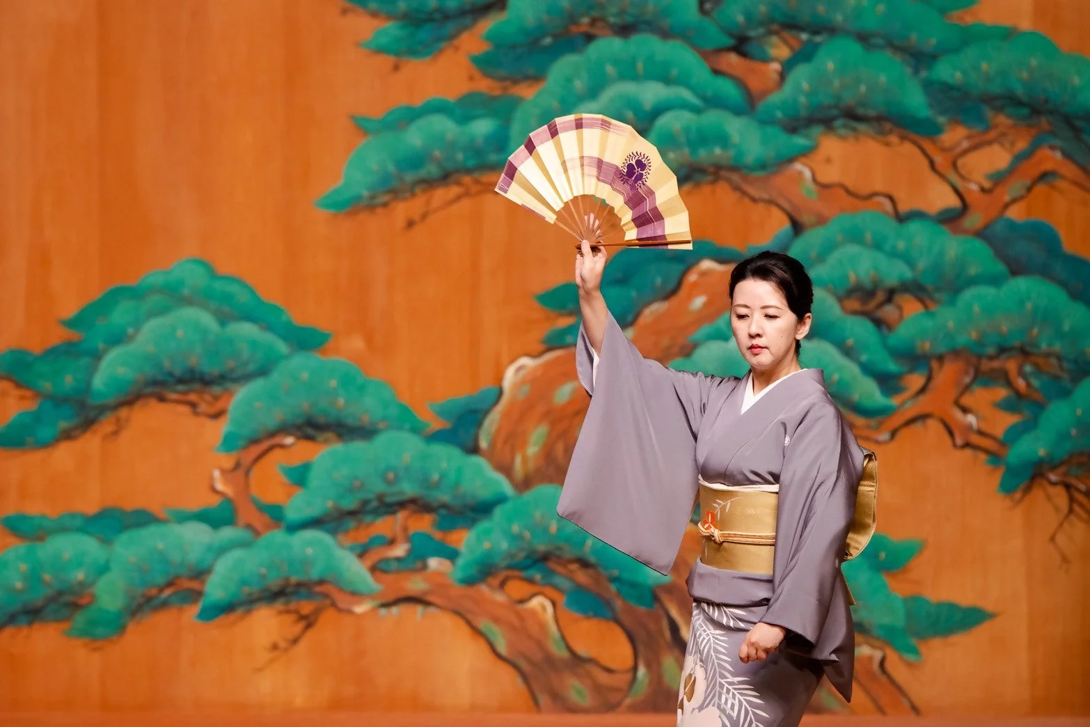 日本舞踊