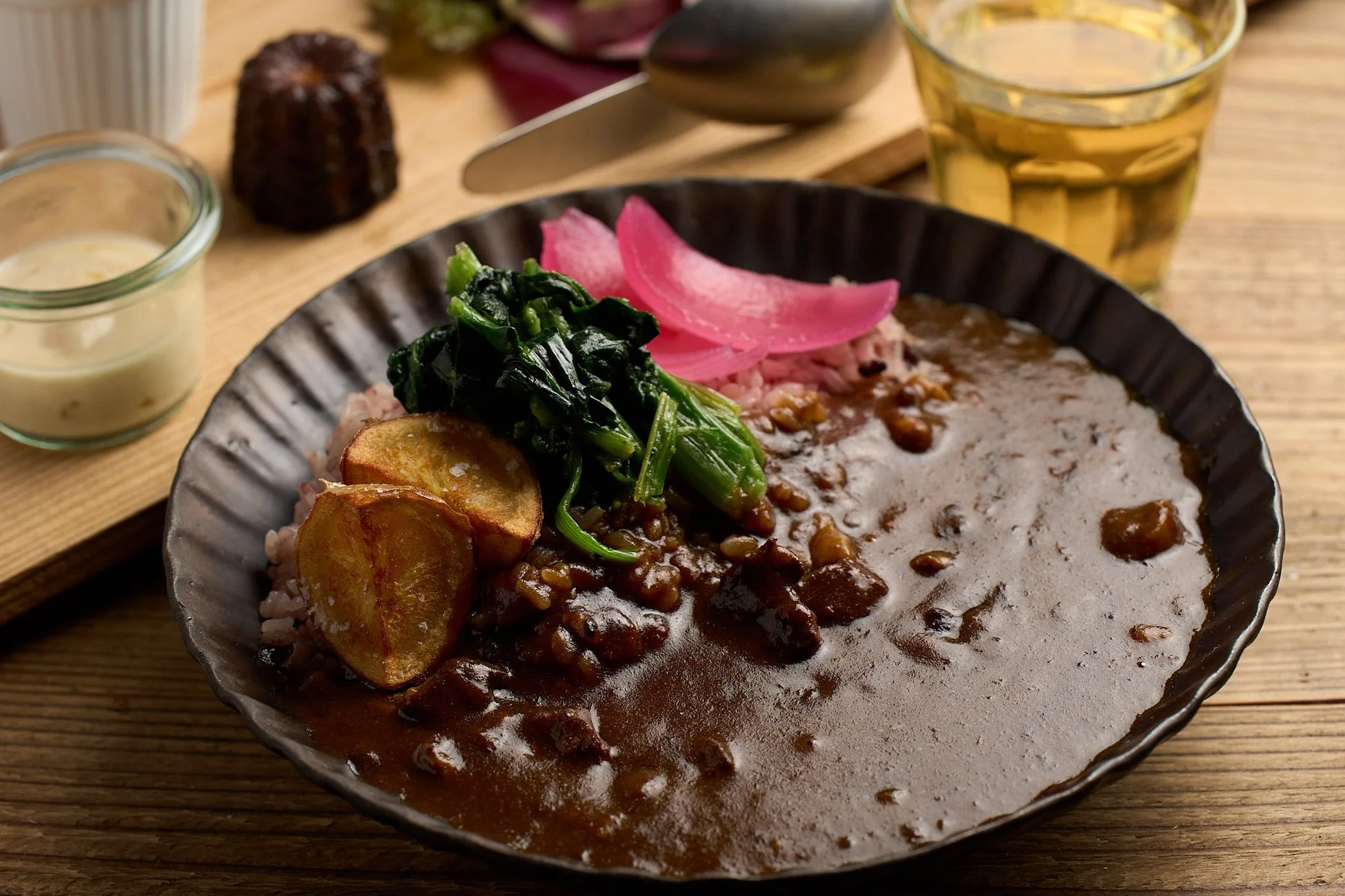 カレーライスとカヌレ