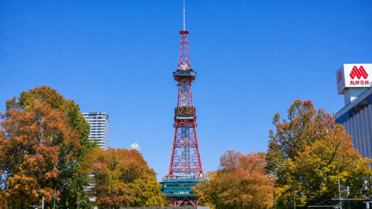 秋のさっぽろテレビ塔で健康チャレンジ！456段の階段をのぼって絶景と特典を楽しもう