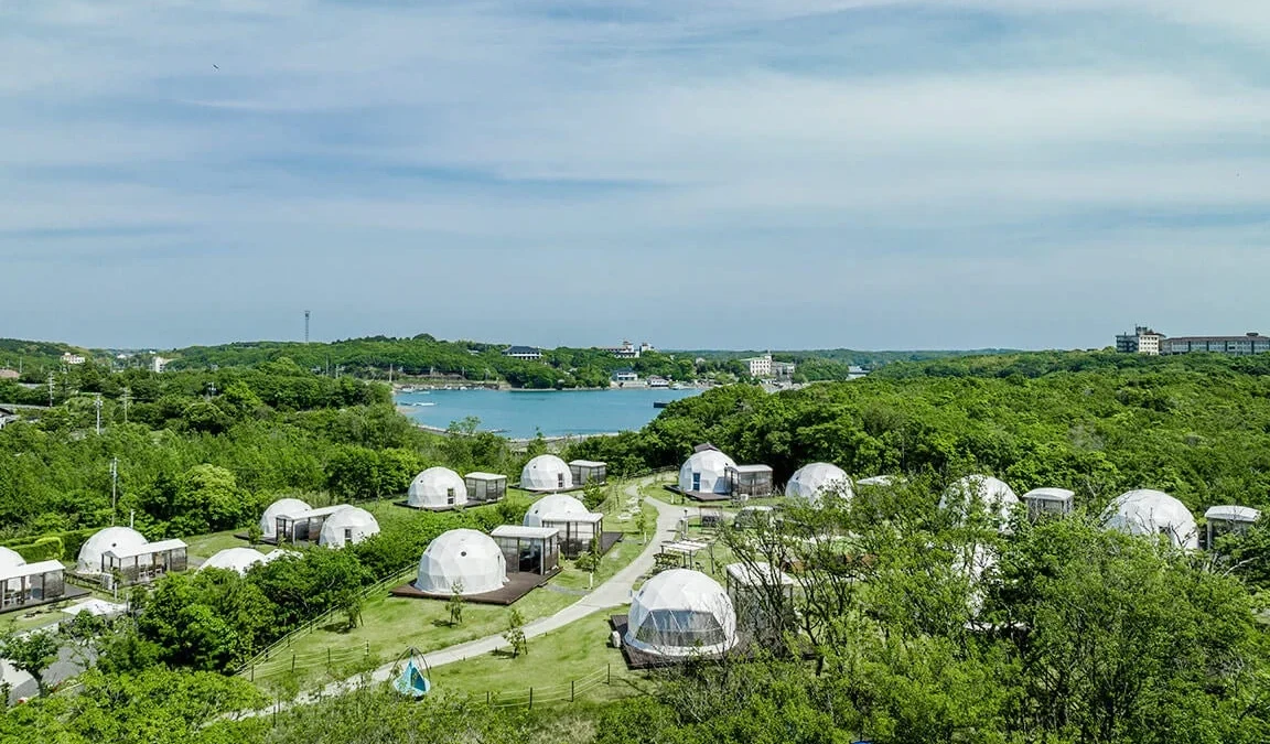 3,000円以上の割引が必ず当たる！「グランドーム伊勢賢島」で秋のグランピングをお得に楽しむハロウィンガチャ＆イベント開催