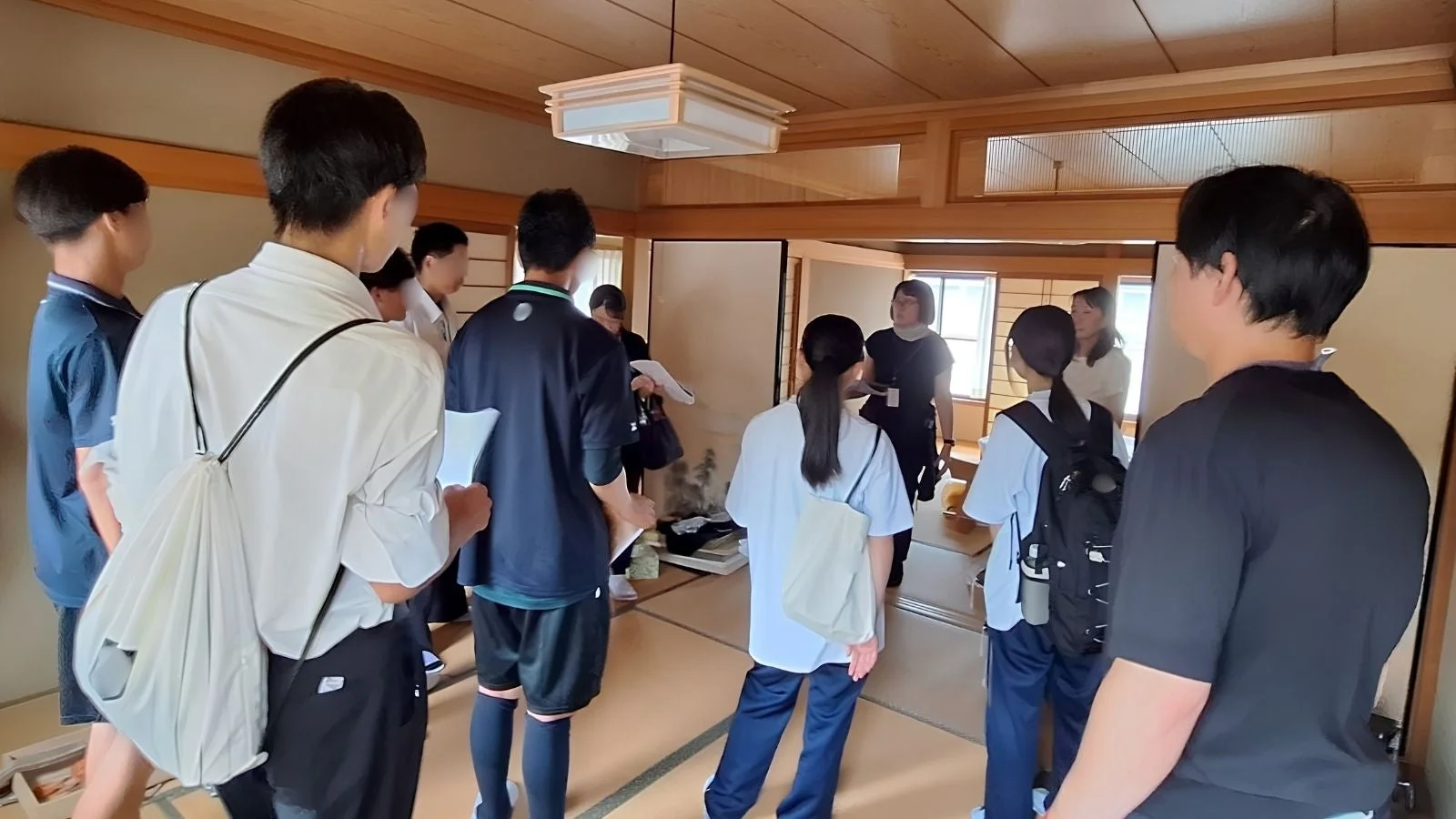 学生、教室、日本家屋